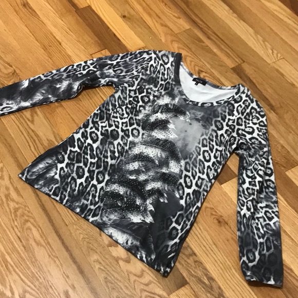 Talia Top Size Small - Picture 1 of 3